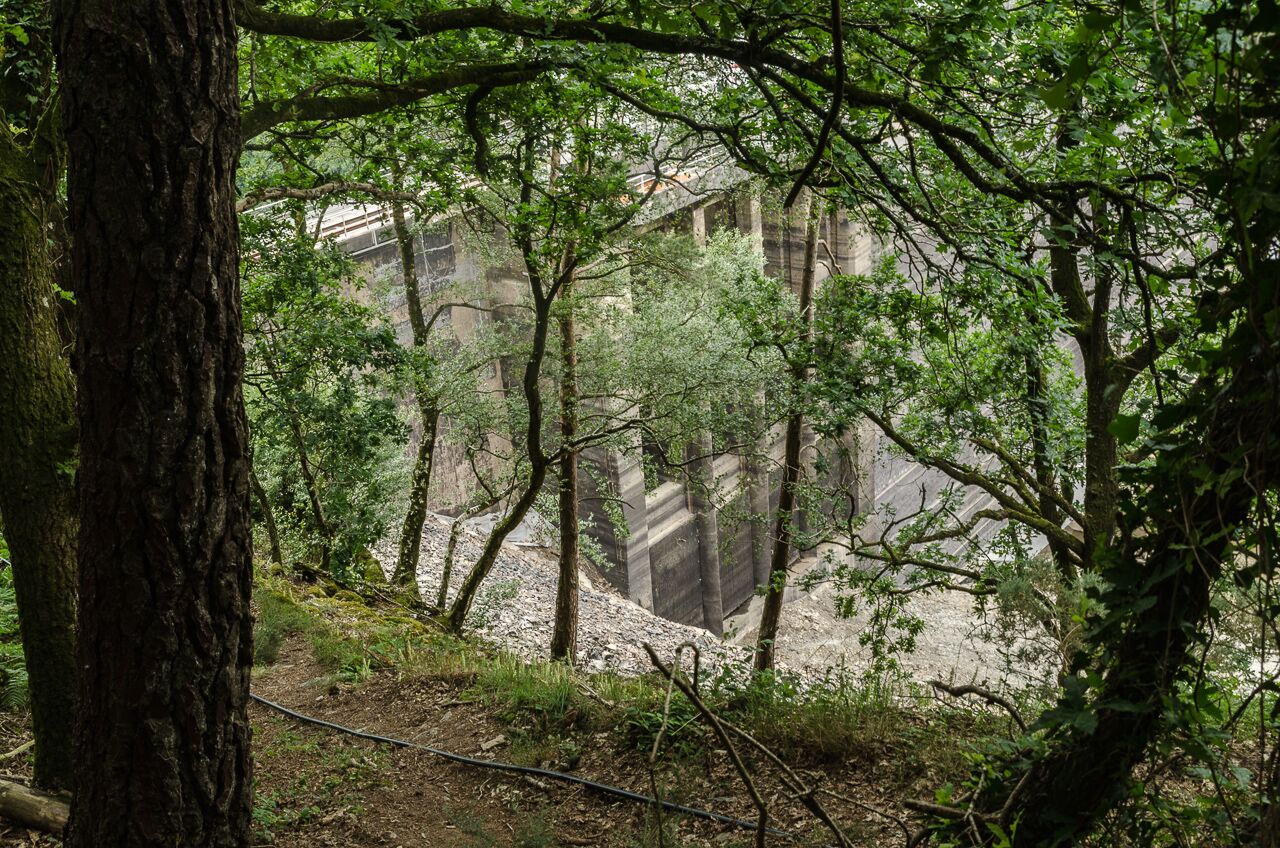 Photographies de la mise à sec du lac de Guerlédan