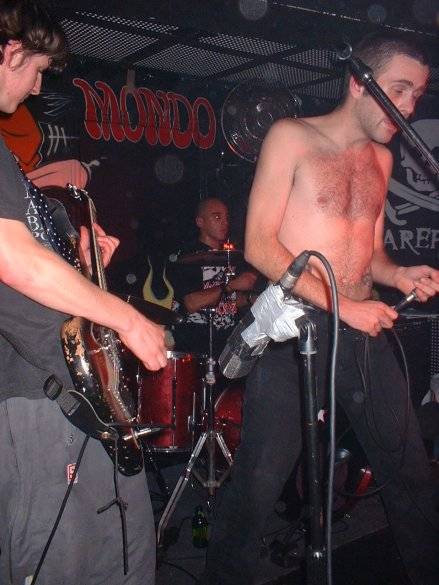 sprayback18.jpg sprayback18.jpg