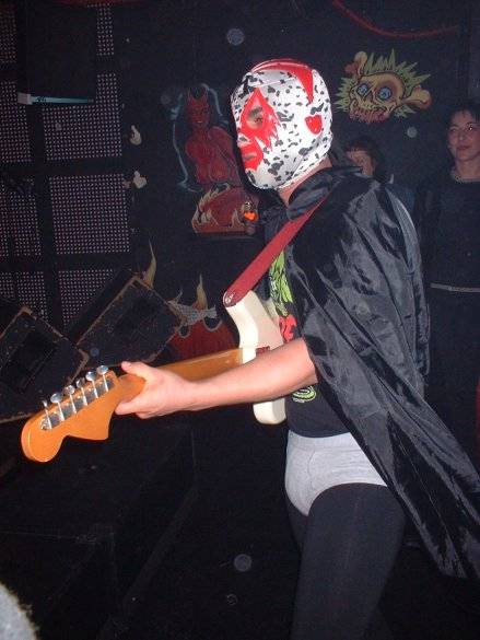 mrbonz060309_4.jpg mrbonz060309_4.jpg