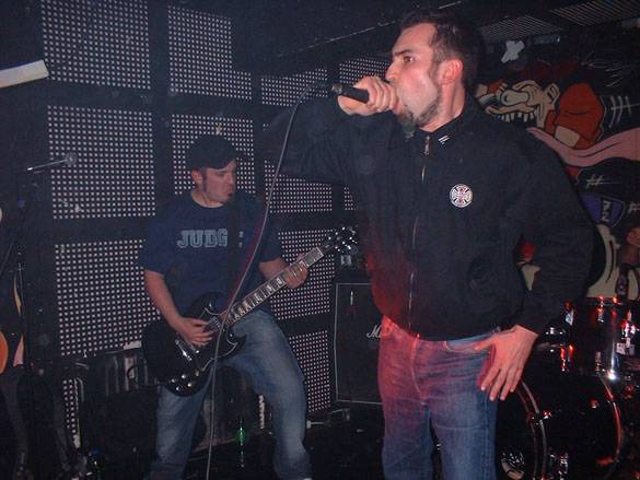 tromatizedyouth070406_1.jpg tromatizedyouth070406_1.jpg