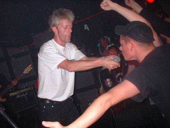 phacos_070613_06.jpg phacos_070613_06.jpg