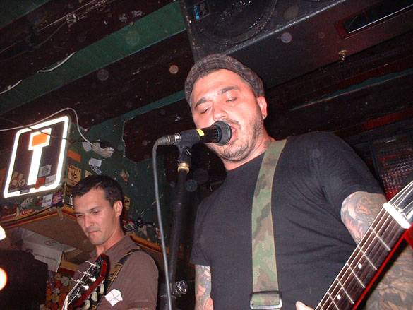 bombardiers_080911_06.jpg bombardiers_080911_06.jpg