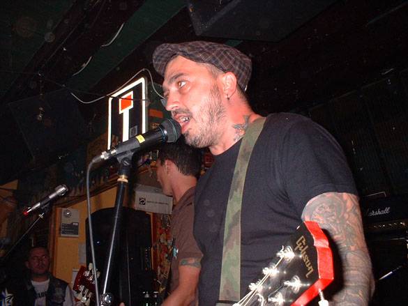 bombardiers_080911_04.jpg bombardiers_080911_04.jpg