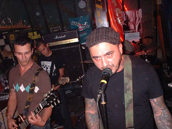 bombardiers_080911_05.jpg bombardiers_080911_05.jpg